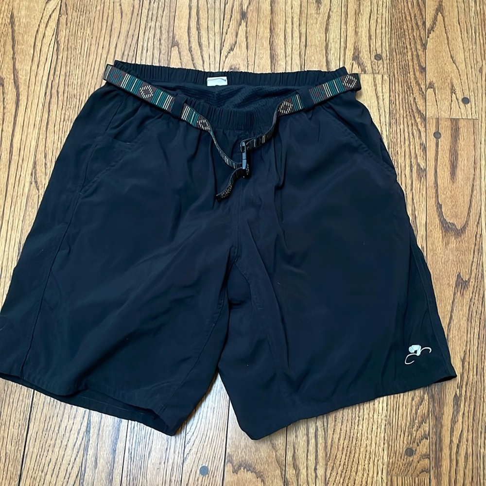 Bellwether sz XL Black biking shorts w built-in padded mesh liner aztec print